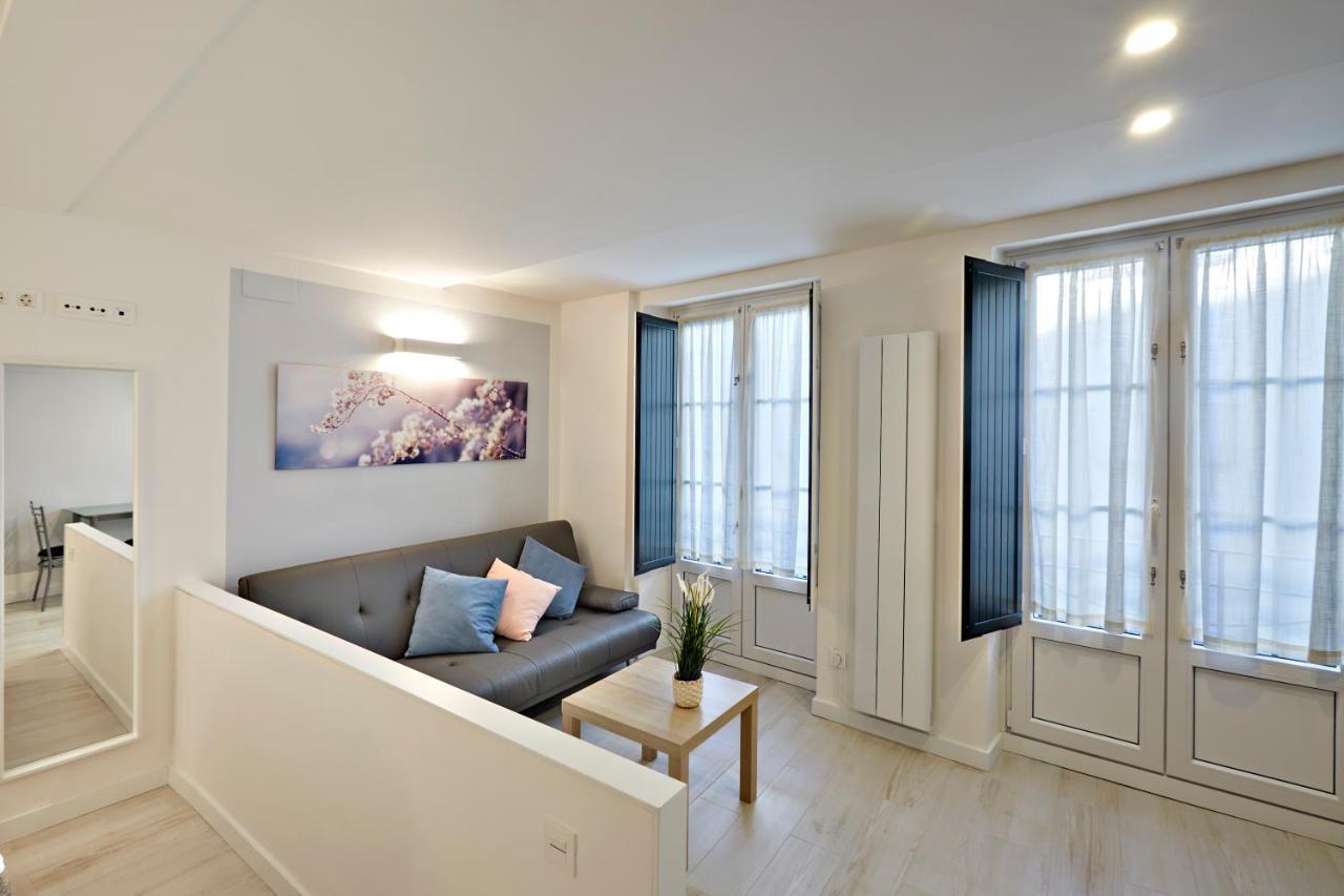 Apartamentos Marques De Abastos Логроньо Екстериор снимка